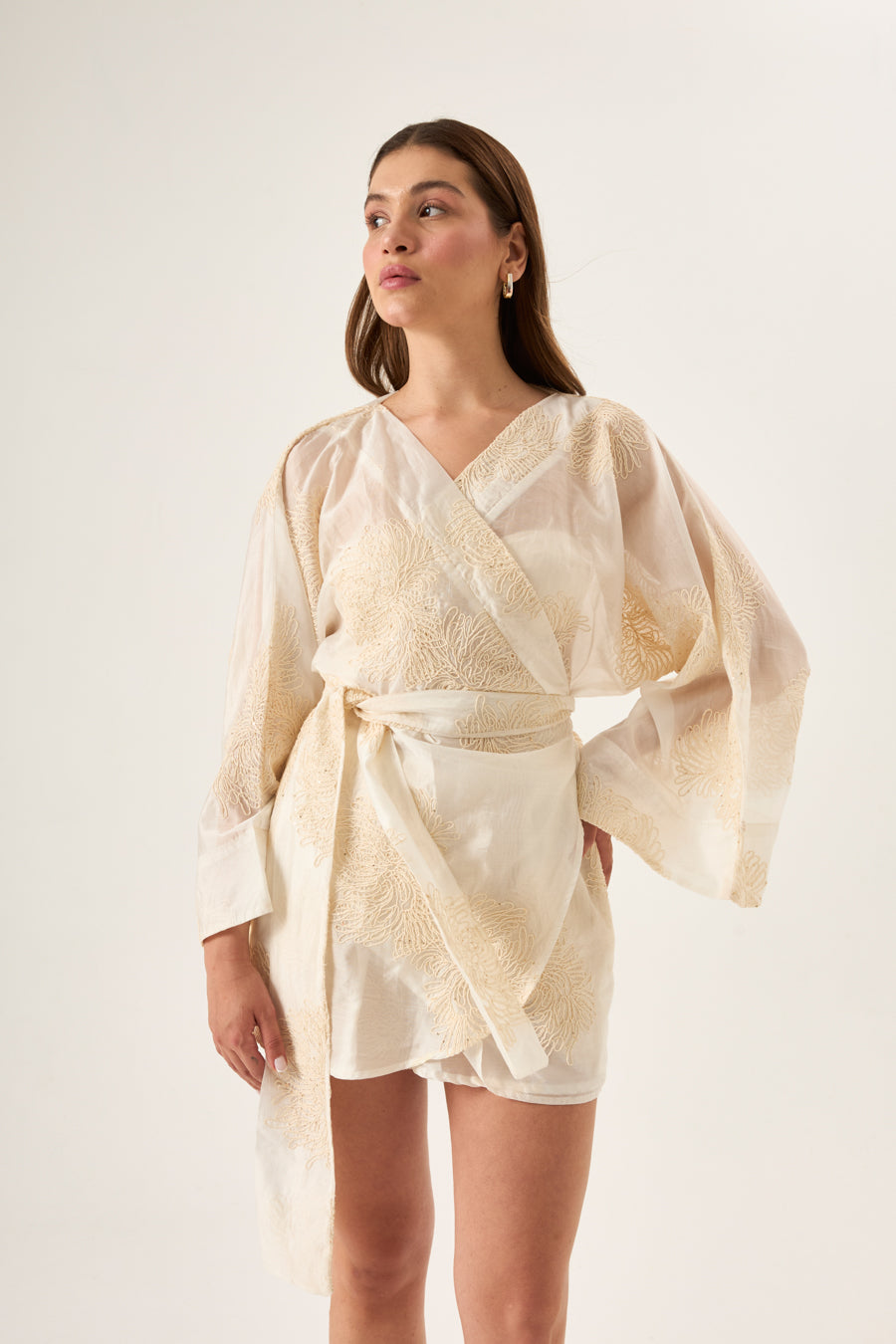 Velia İvory Kimono