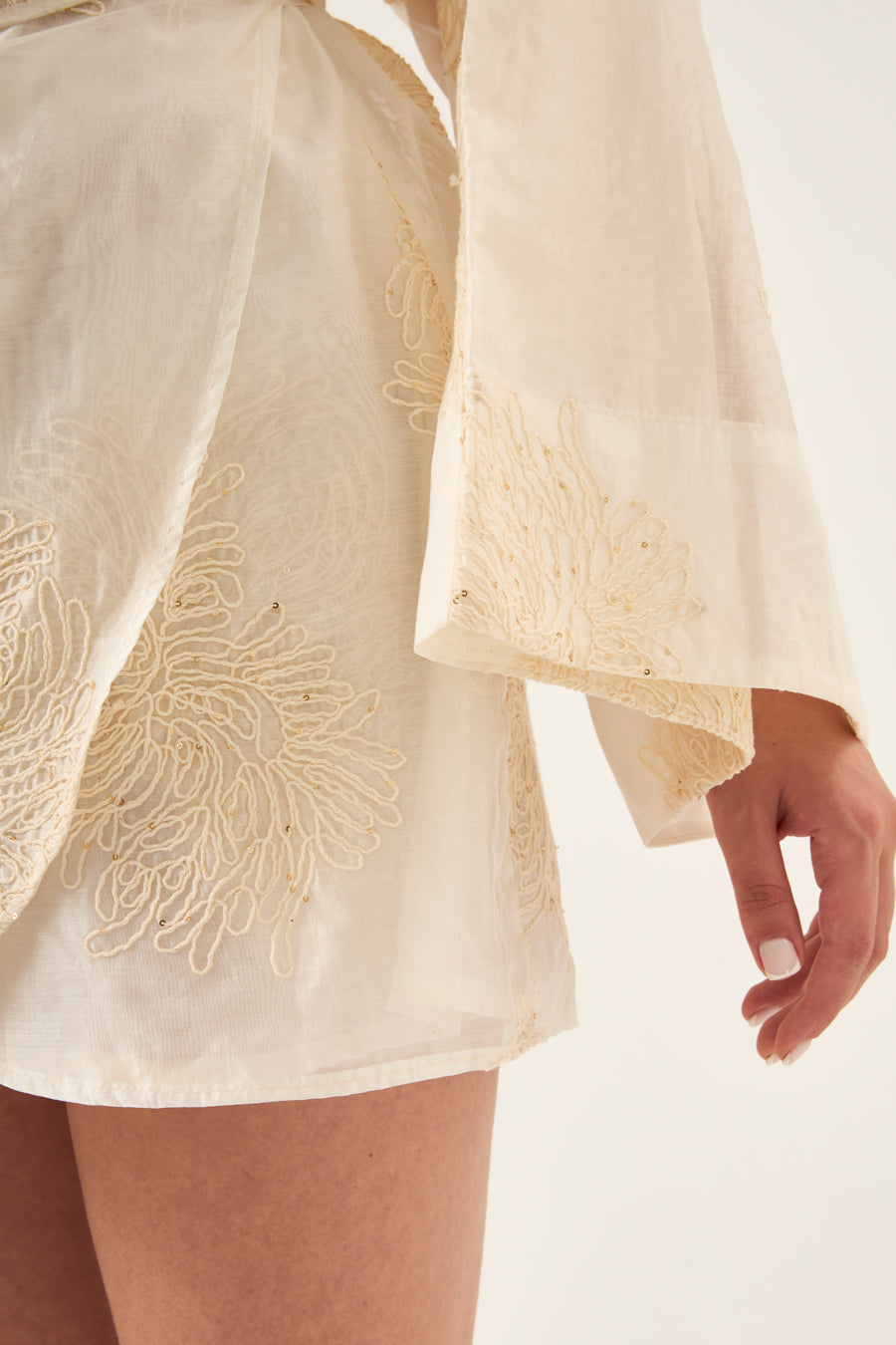 Velia İvory Kimono